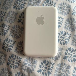 Apple Battery Pack